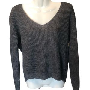Twist back Sweater